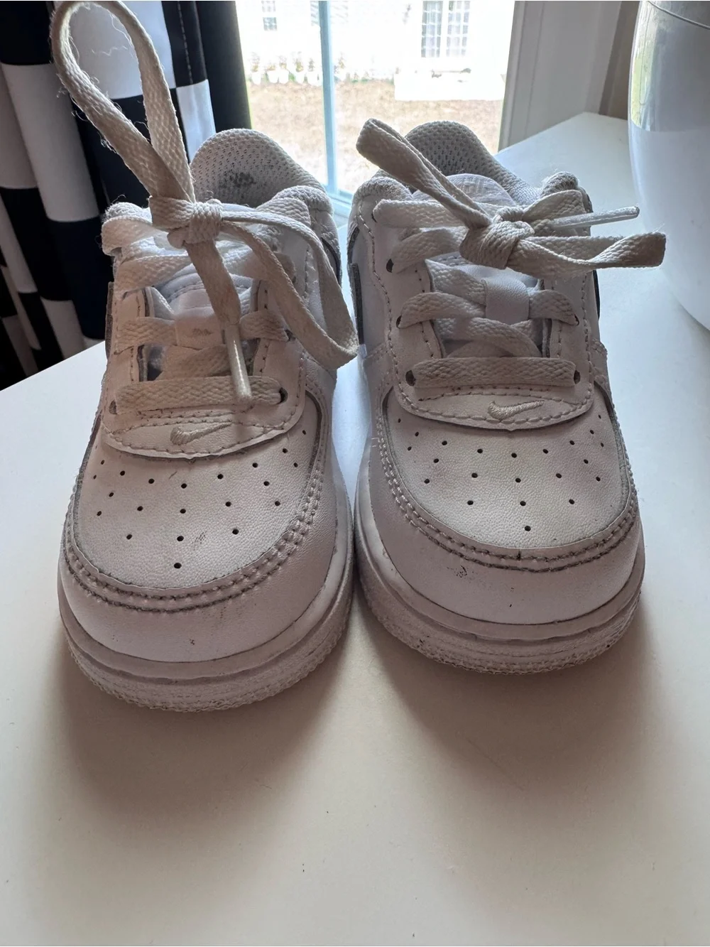 Nike Air Force One Kids White Low-Top Sneakers - Lace-Up